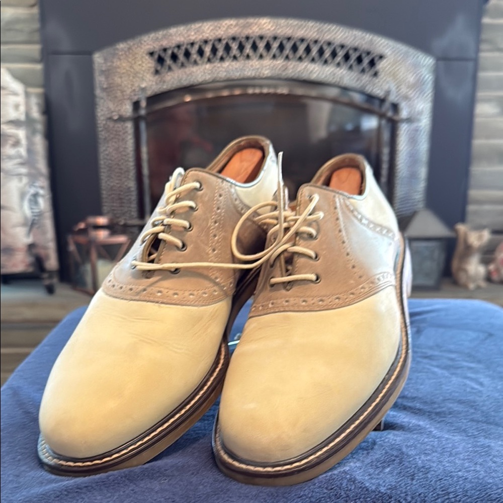 Johnston & Murphy Men's Classic Tan Oxford Shoes